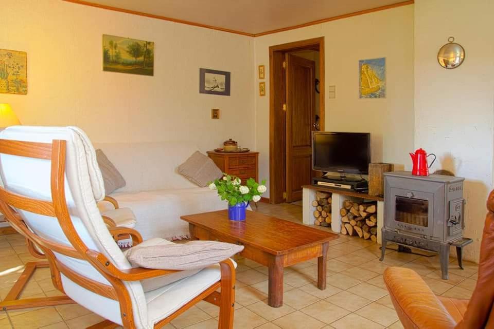 La Petite Maison Six Planes Extérieur photo